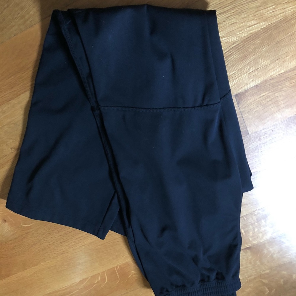 Jogging pants - Picture 3 of 4